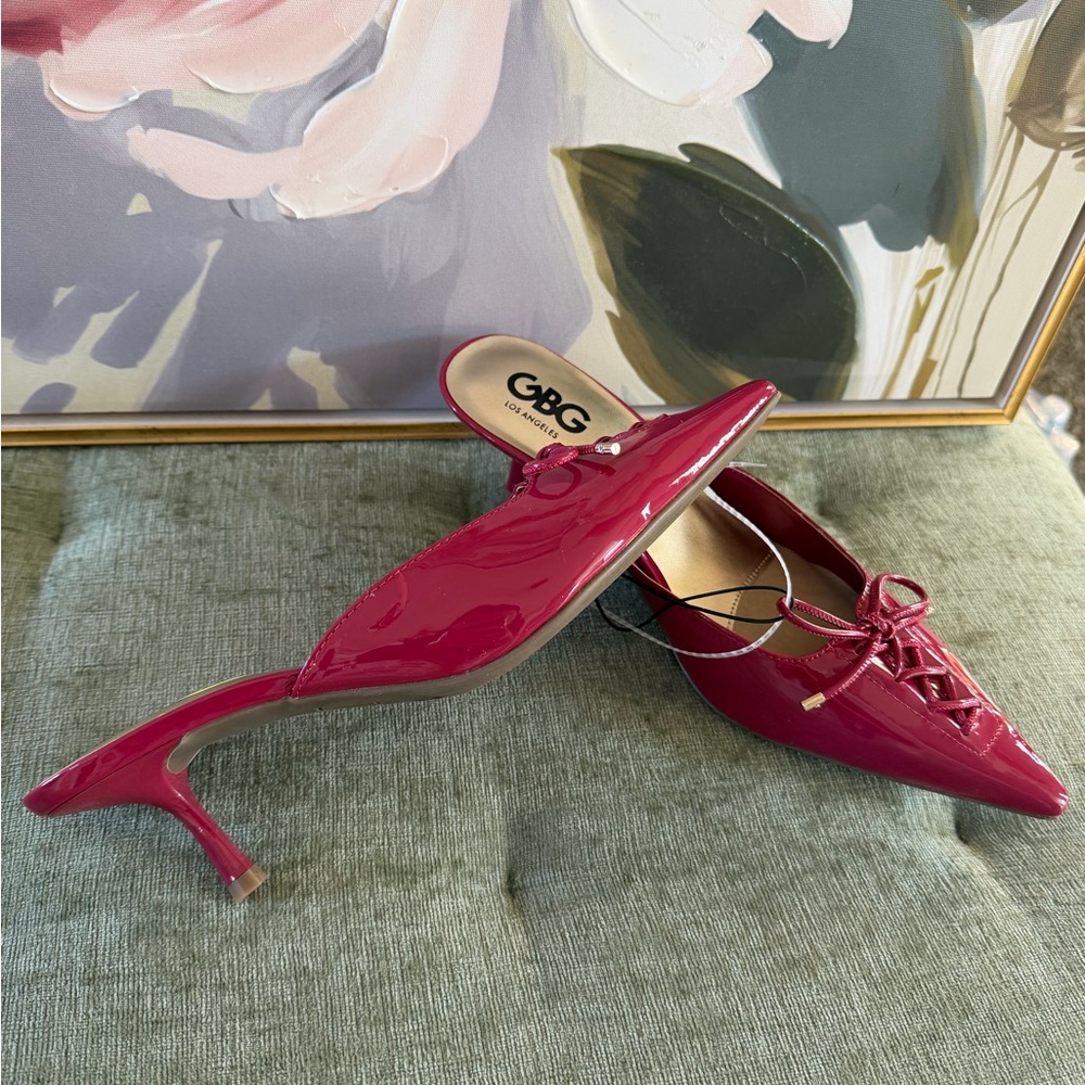 GBG Los Angeles Fuchsia Patent Mules